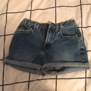 Vintage jean shorts (life energy intélligence)